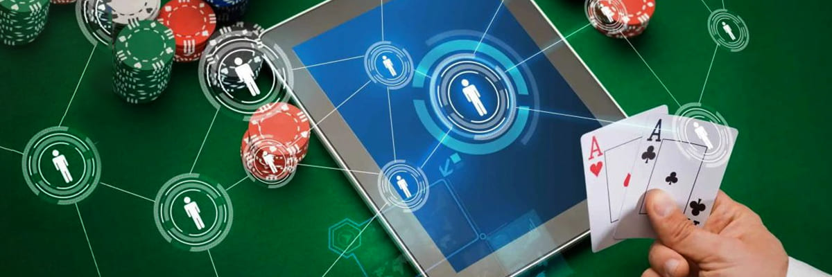 ck222 ক্যাসিনো ভিজ্যুয়াল মন্টাজ—গেম টাইল, টেবিল স্টাইল এলিমেন্ট ও লাইভ ডিলার পরিবেশসহ